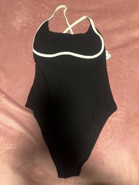 Berlook swim